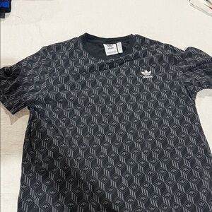 Adidas Black Geometric T-Shirt